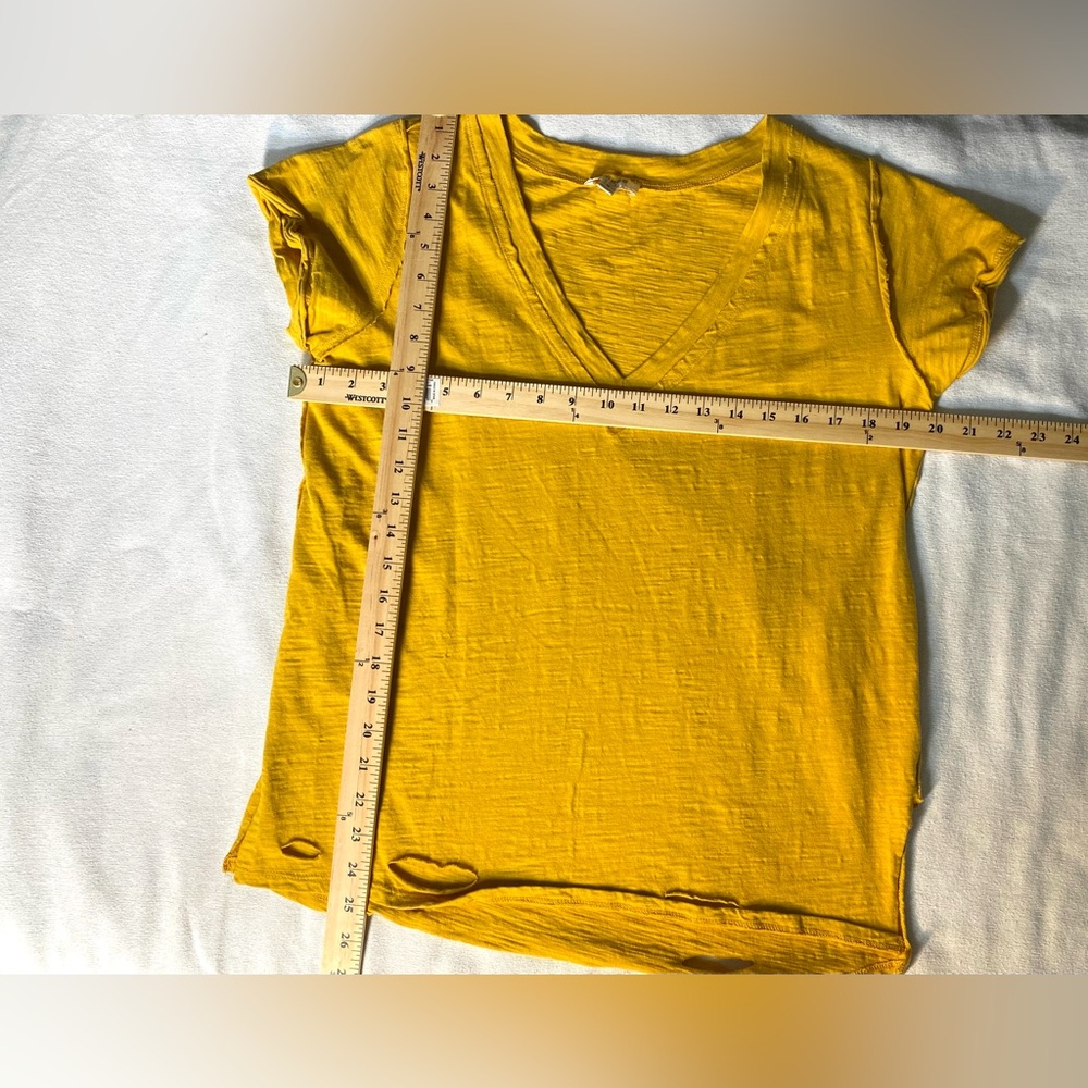 Umgee Women's Mustard V-Neck distressed Top - Picture 7 of 14